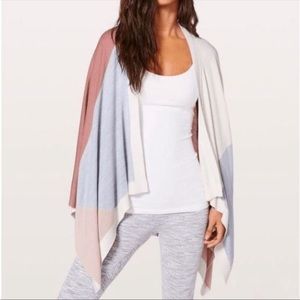 Lululemon Misty Pink Silver Fox Quicksand Hatha Wrap Scarf Blanket